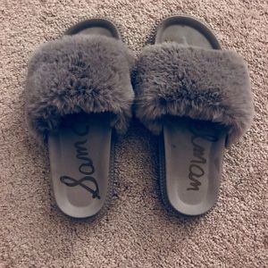 ✨Sam Edelman Furry Slides ✨